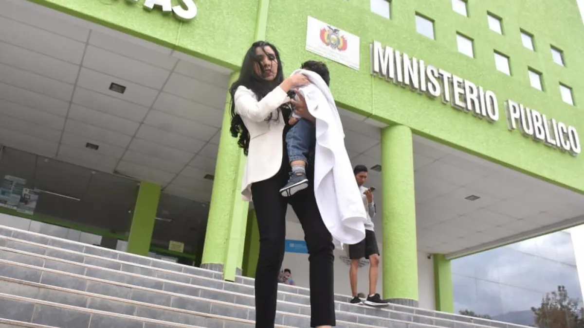 Brenda Lafuente denuncia nueva ausencia de Luis Arce en citación del IDIF y expresa temor de que haya salido del país