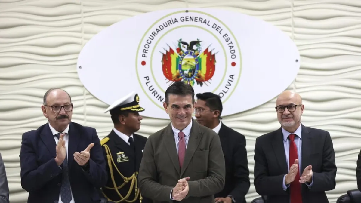 Rodrigo Paz viajará a Panamá para participar en el Foro Económico Internacional de la CAF en medio de desafíos económicos locales