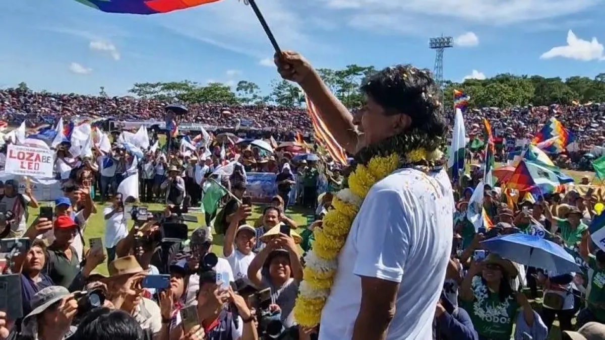 "¡No soy prófugo, soy perseguido!: Evo desmiente mentiras y reafirma lucha por la patria desde el pueblo"