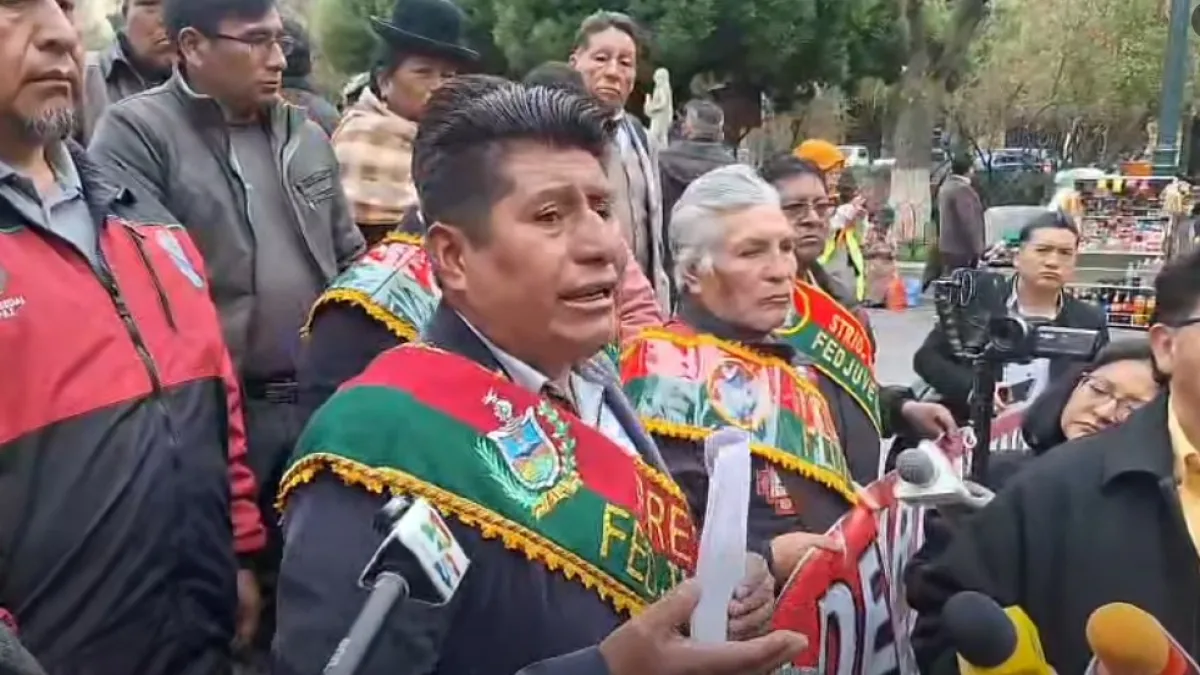 Juntas vecinales de La Paz dan ultimátum al Gobierno por la “gasolina basura” y amenazan con movilizaciones
