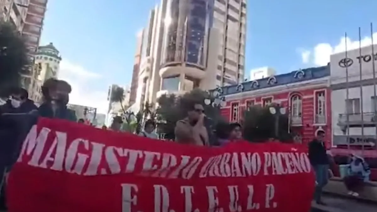 Docentes denuncian recorte de horas y advierten que el Gobierno afecta la estabilidad laboral en educación