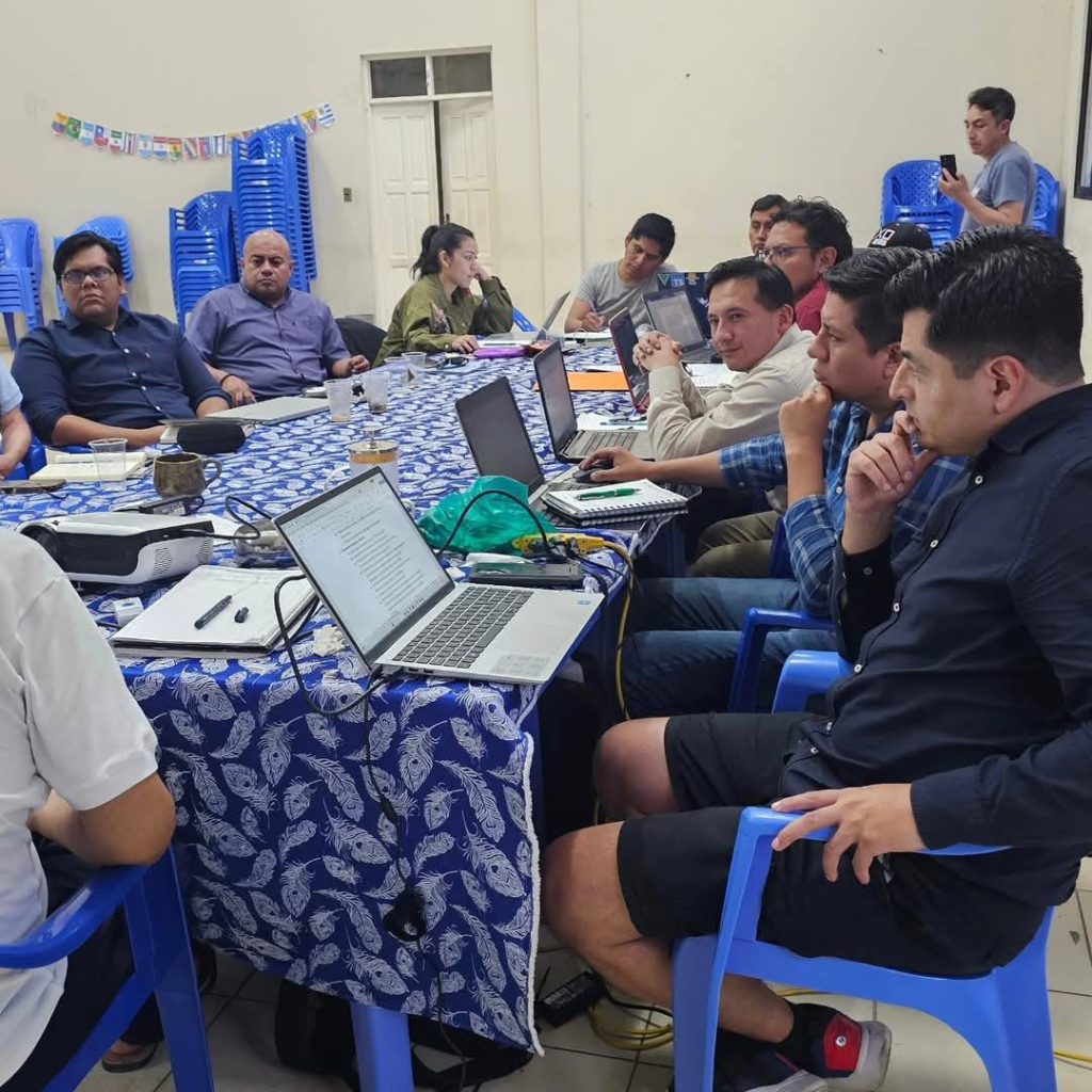 fotos con equipo técnico economico 5